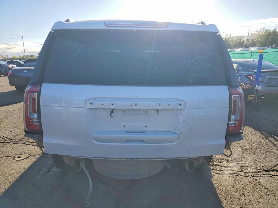 Продажа на аукционе авто 2019 Gmc Yukon Xl, vin: 1GKS2HKJ6KR136742, номер лота: 48796436