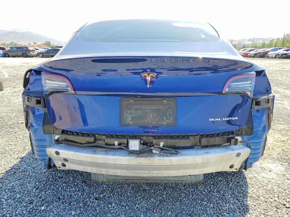 2022 Tesla Model 3 მანქანა იყიდება აუქციონზე, vin: 5YJ3E1EB6NF211002, აუქციონის ნომერი: 49336726