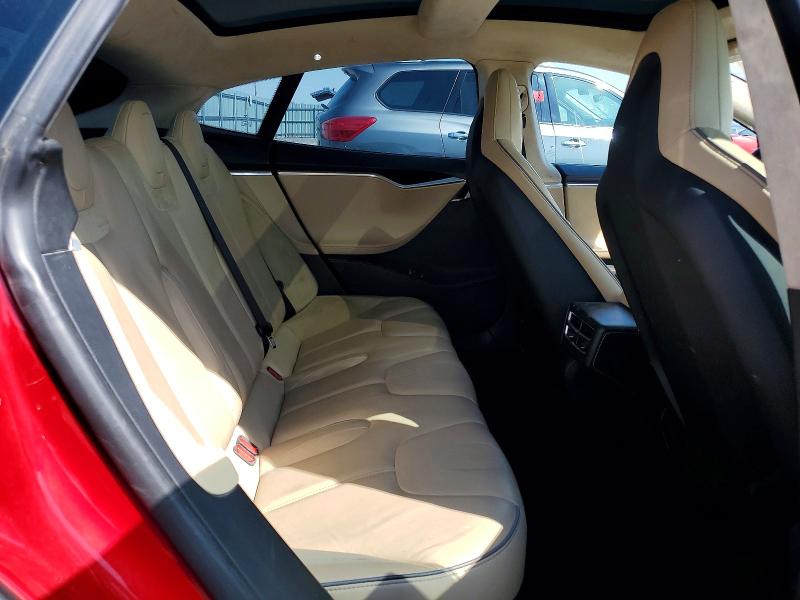 50271546 :رقم المزاد ، 5YJSA1H12EFP36519 vin ، 2014 Tesla Model S مزاد بيع