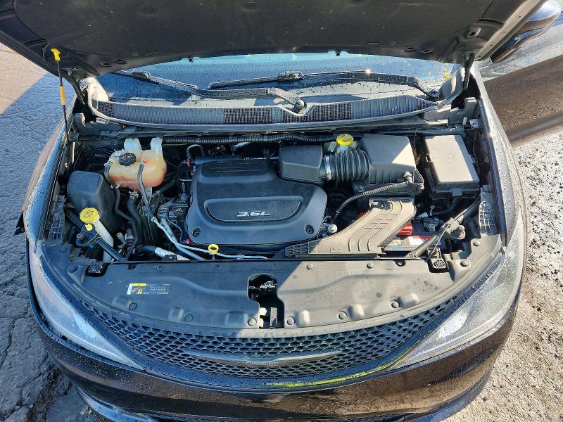 2018 Chrysler Pacifica მანქანა იყიდება აუქციონზე, vin: 2C4RC1EG1JR237579, აუქციონის ნომერი: 49893756