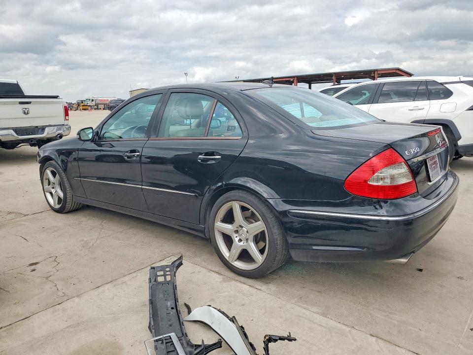 49876516 :رقم المزاد ، WDBUF56X79B383629 vin ، 2009 Mercedes-benz E مزاد بيع
