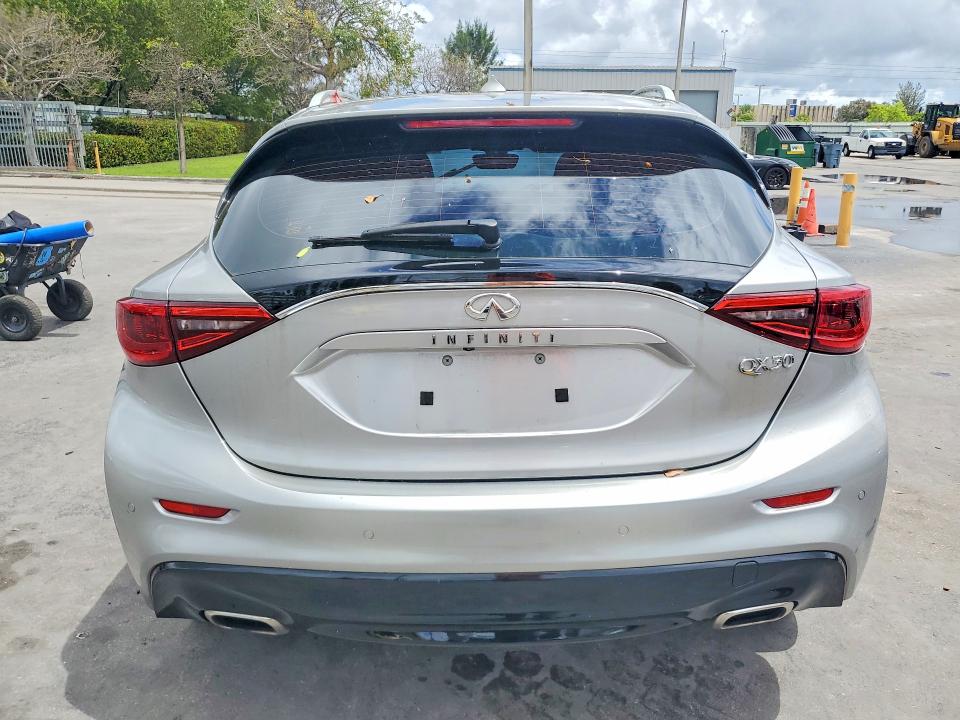 48298016 :رقم المزاد ، SJKCH5CP6KA007654 vin ، 2019 Infiniti Qx30 مزاد بيع