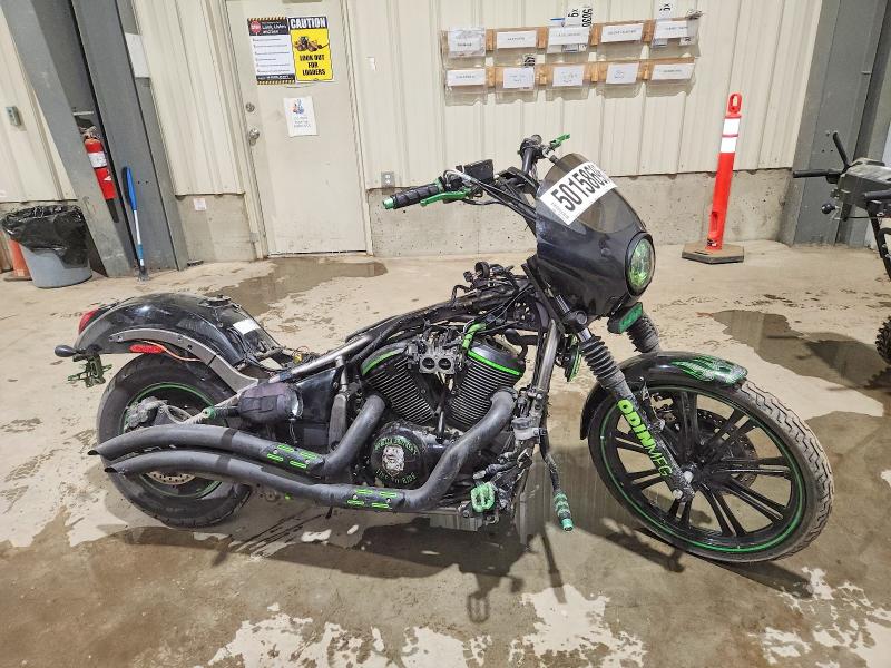 50158696 :رقم المزاد ، JKAVN2C17FA062080 vin ، 2015 Kawasaki Vn900 مزاد بيع