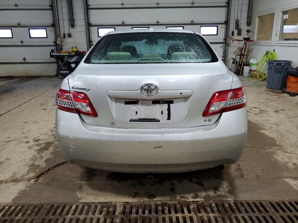 51357606 :رقم المزاد ، 4T1BF3EK0BU176086 vin ، 2011 Toyota Camry مزاد بيع