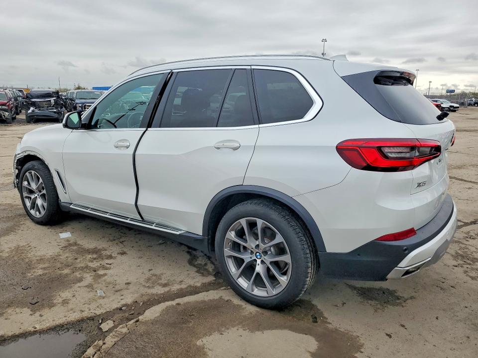 51698466 :رقم المزاد ، 5UXCR6C53KLB12419 vin ، 2019 Bmw X5 مزاد بيع