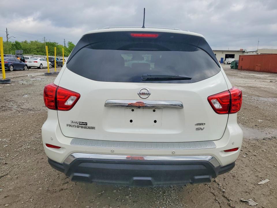 Продажа на аукционе авто 2018 Nissan Pathfinder, vin: 5N1DR2MM8JC627427, номер лота: 51460326