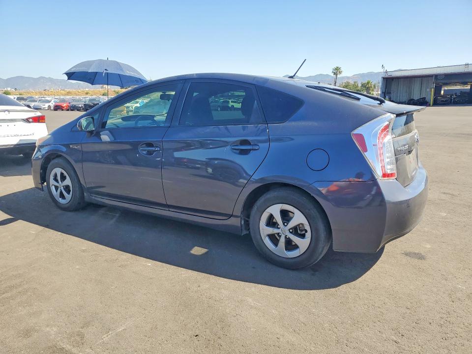51822166 :رقم المزاد ، JTDKN3DU9F1997091 vin ، 2015 Toyota Prius مزاد بيع