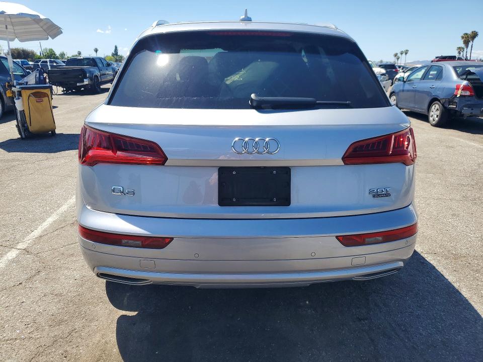 2018 Audi Q5 მანქანა იყიდება აუქციონზე, vin: WA1BNAFY4J2046489, აუქციონის ნომერი: 49669206