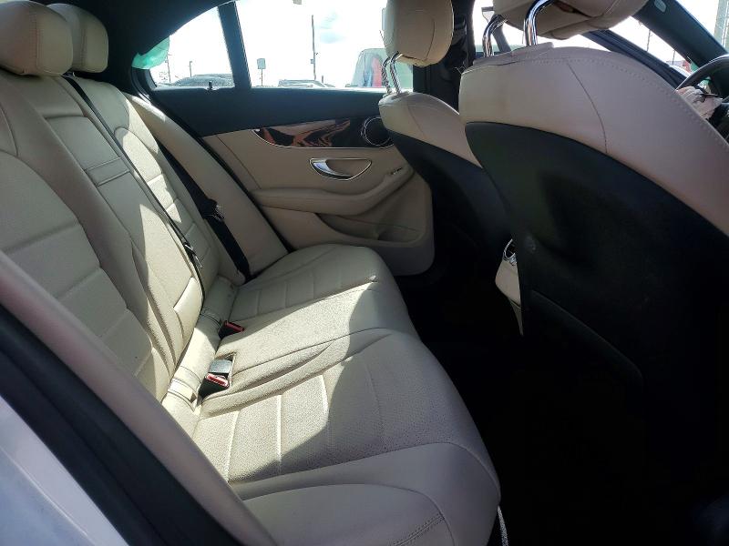 2018 Mercedes-benz C მანქანა იყიდება აუქციონზე, vin: 55SWF4HB6JU237180, აუქციონის ნომერი: 50829576
