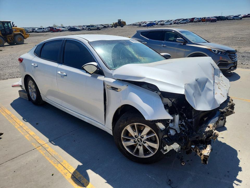 Продаж на аукціоні авто 2016 Kia Optima, vin: KNAGT4L39G5075440, номер лоту: 49324886