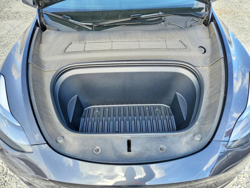 2024 Tesla Model Y მანქანა იყიდება აუქციონზე, vin: 7SAYGDEE4RF195600, აუქციონის ნომერი: 50679236