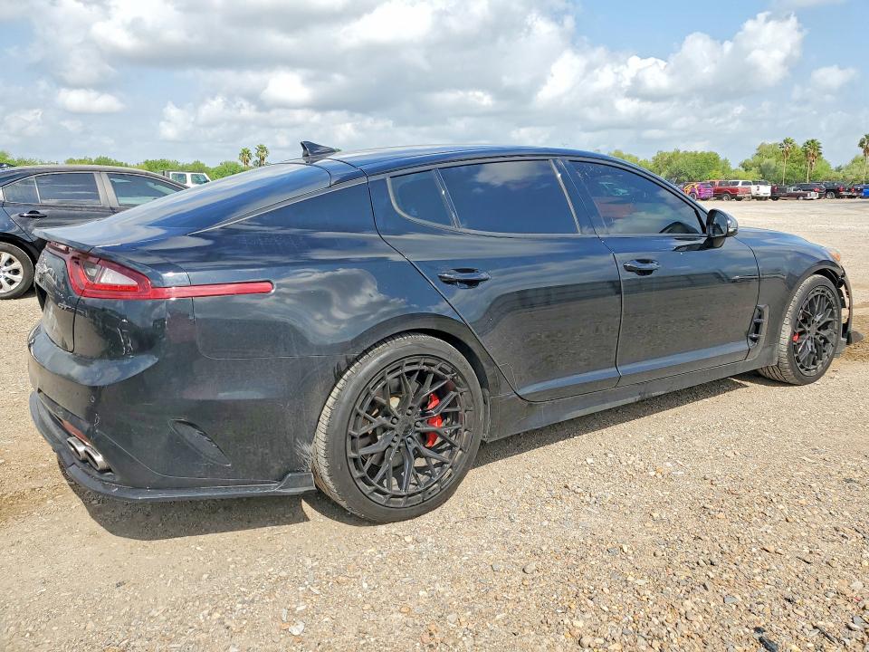 2020 Kia Stinger მანქანა იყიდება აუქციონზე, vin: KNAE35LC3L6079968, აუქციონის ნომერი: 49597496