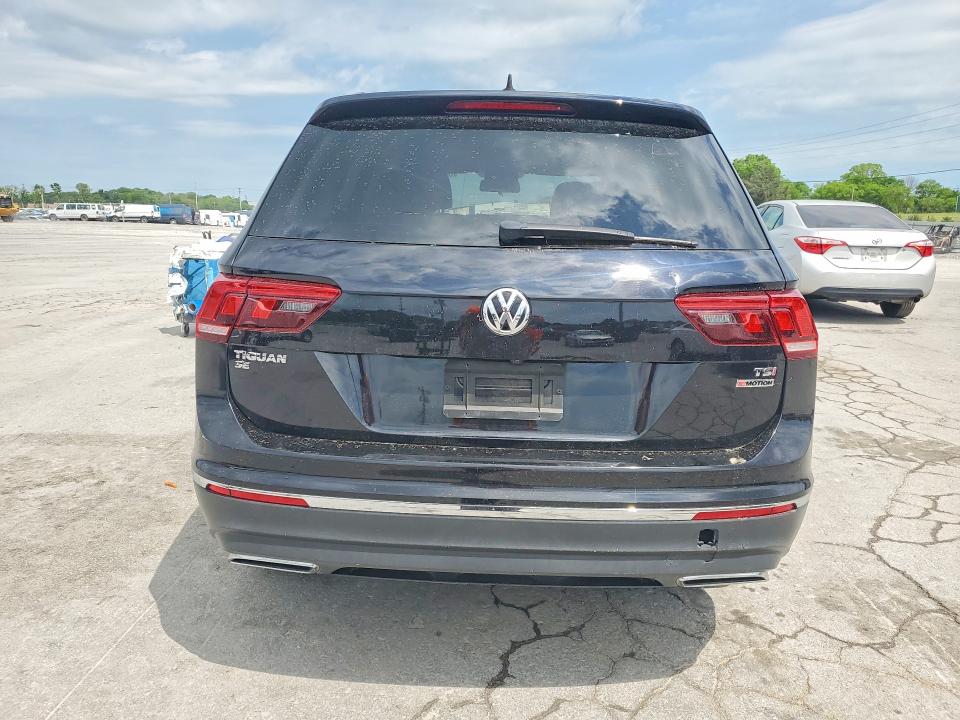 50168786 :رقم المزاد ، 3VV2B7AX1JM155146 vin ، 2018 Volkswagen Tiguan مزاد بيع