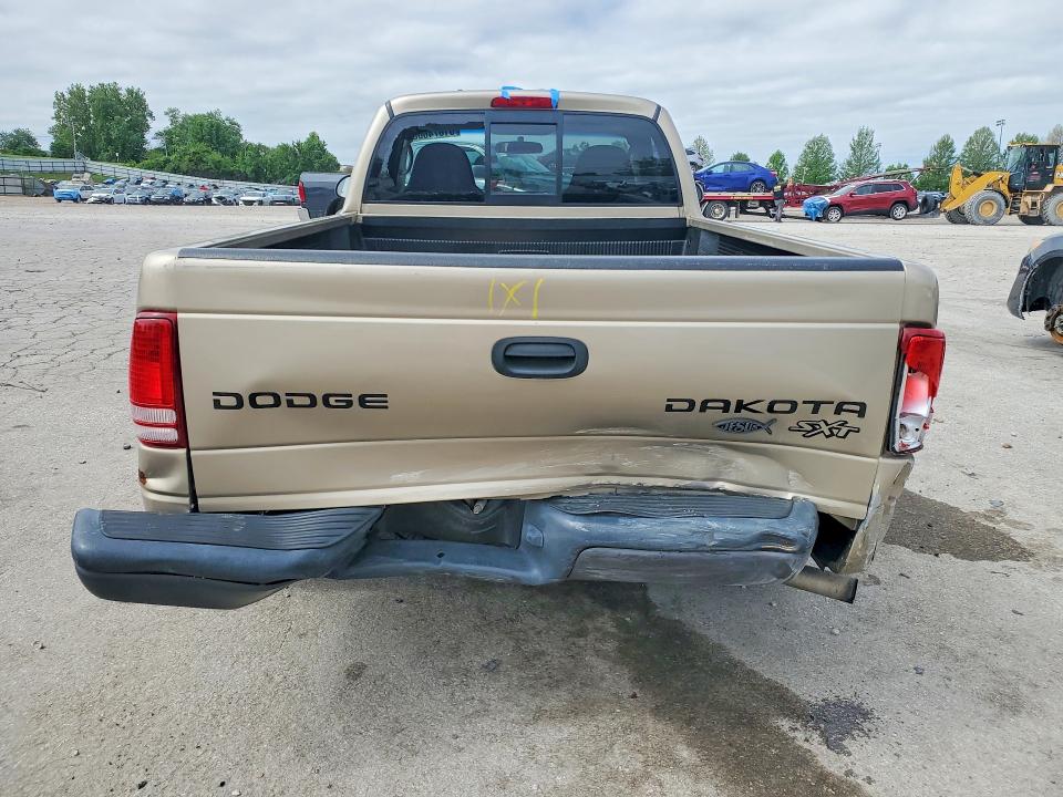 51674606 :رقم المزاد ، 1D7FL16K74S578869 vin ، 2004 Dodge Dakota مزاد بيع