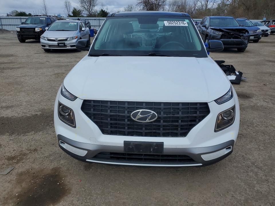 Продажа на аукционе авто 2022 Hyundai Venue, vin: KMHRB8A31NU208411, номер лота: 50252316