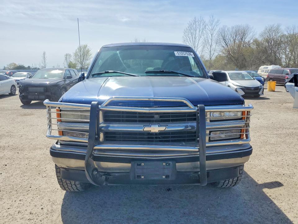 Продаж на аукціоні авто 1997 Chevrolet Suburban, vin: 1GNFK16R1VJ345577, номер лоту: 51257536