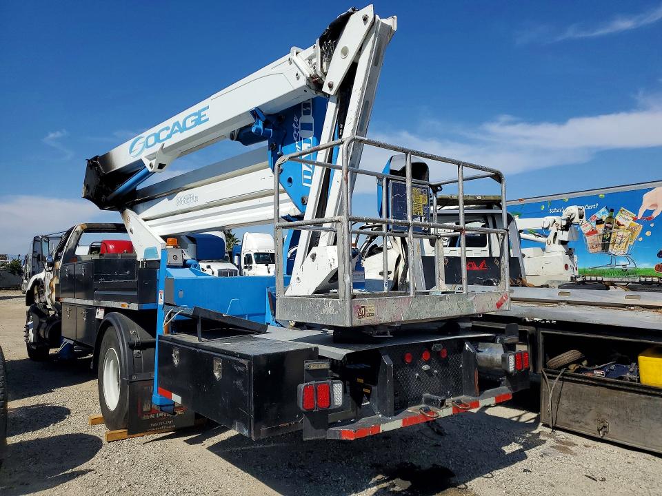 2015 Ford F650 მანქანა იყიდება აუქციონზე, vin: 3FRWF6FC7FV744887, აუქციონის ნომერი: 49971266