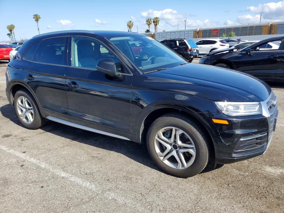 Продажа на аукционе авто 2018 Audi Q5, vin: WA1ANAFY6J2184904, номер лота: 51005546