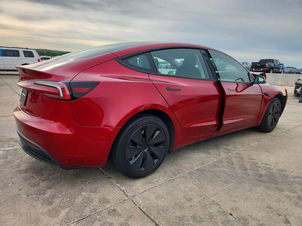 2025 Tesla Model 3 მანქანა იყიდება აუქციონზე, vin: 5YJ3E1EA8SF991328, აუქციონის ნომერი: 50506526