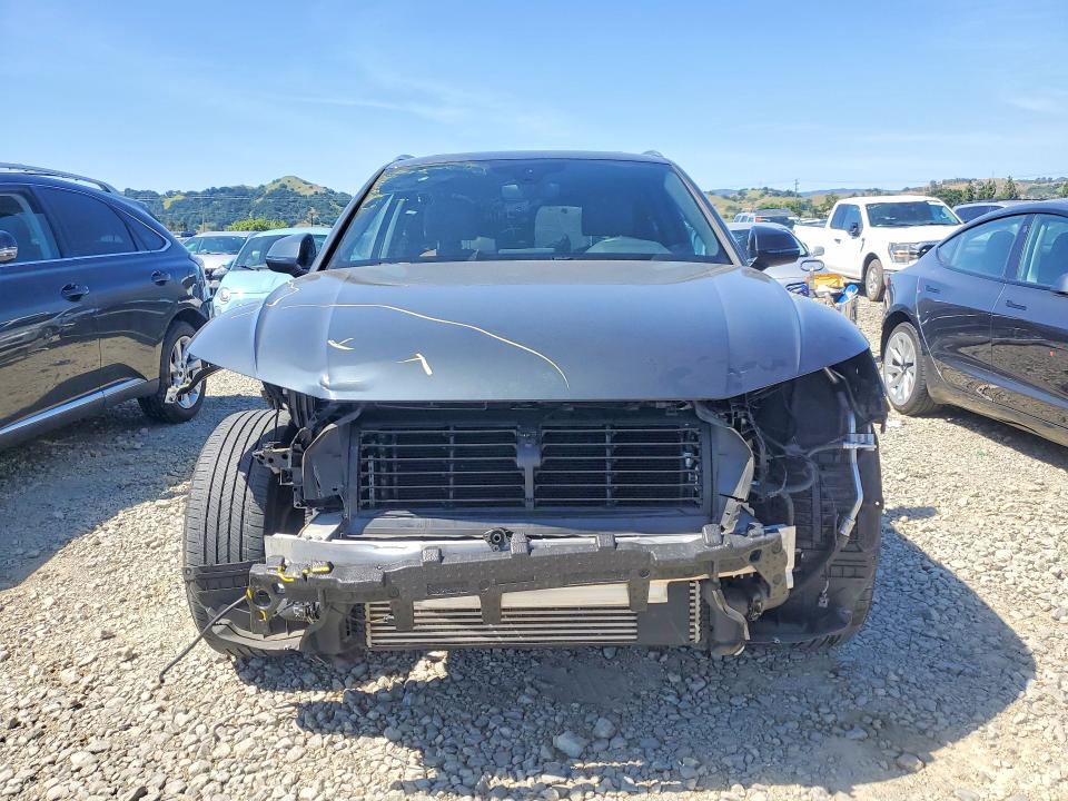 2018 Audi Q5 მანქანა იყიდება აუქციონზე, vin: WA1BNAFY8J2235565, აუქციონის ნომერი: 50151876