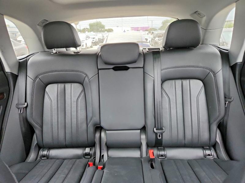 47974886 :رقم المزاد ، WA1BNAFY2J2047253 vin ، 2018 Audi Q5 مزاد بيع