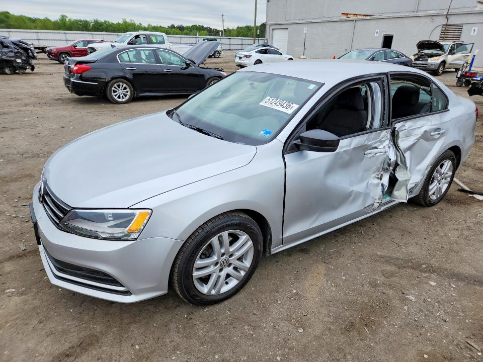 51249436 :رقم المزاد ، 3VWLA7AJ2FM239143 vin ، 2015 Volkswagen Jetta مزاد بيع