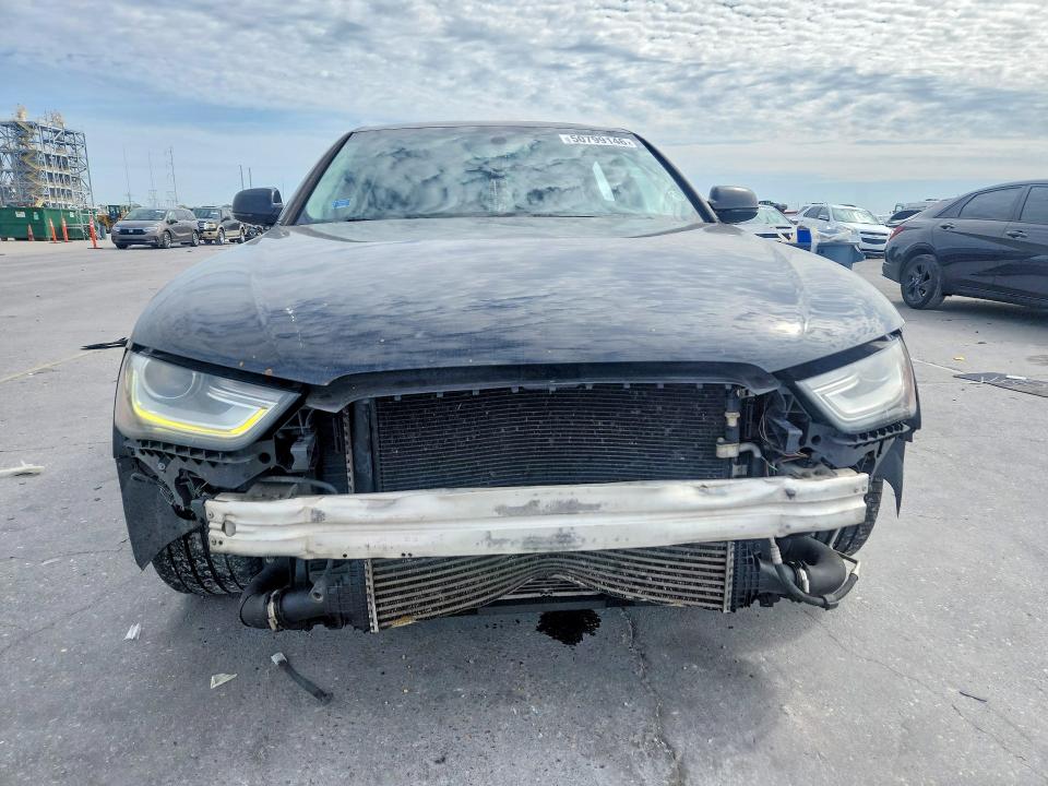 50799146 :رقم المزاد ، WAUFFAFL1DN037869 vin ، 2013 Audi A4 مزاد بيع
