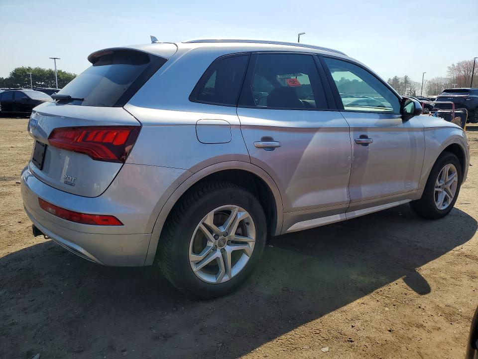 49219756 :رقم المزاد ، WA1ANAFY3J2206423 vin ، 2018 Audi Q5 مزاد بيع