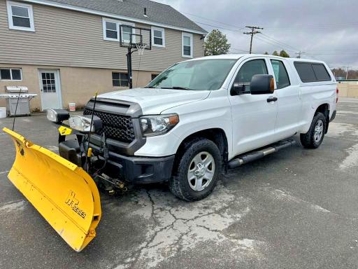 Продажа на аукционе авто 2018 Toyota Tundra, vin: 5TFUY5F19JX762520, номер лота: 79801235