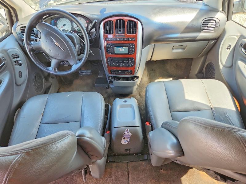 2005 Chrysler Town & Country მანქანა იყიდება აუქციონზე, vin: 2C8GP64LX5R430910, აუქციონის ნომერი: 51346706