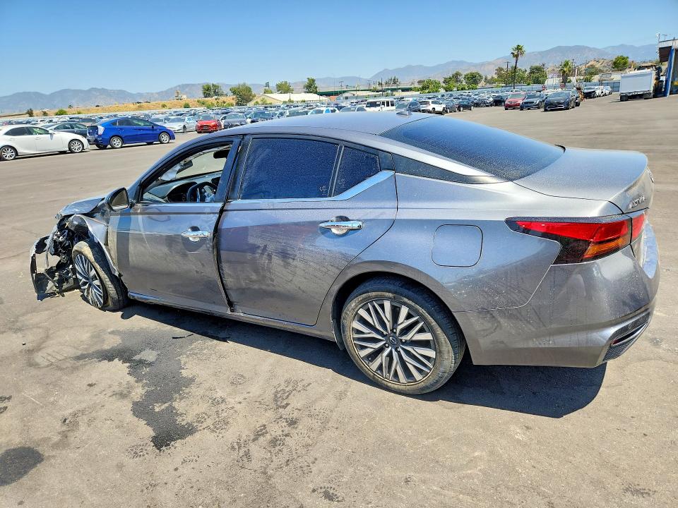 51717976 :رقم المزاد ، 1N4BL4DV9PN375563 vin ، 2023 Nissan Altima مزاد بيع