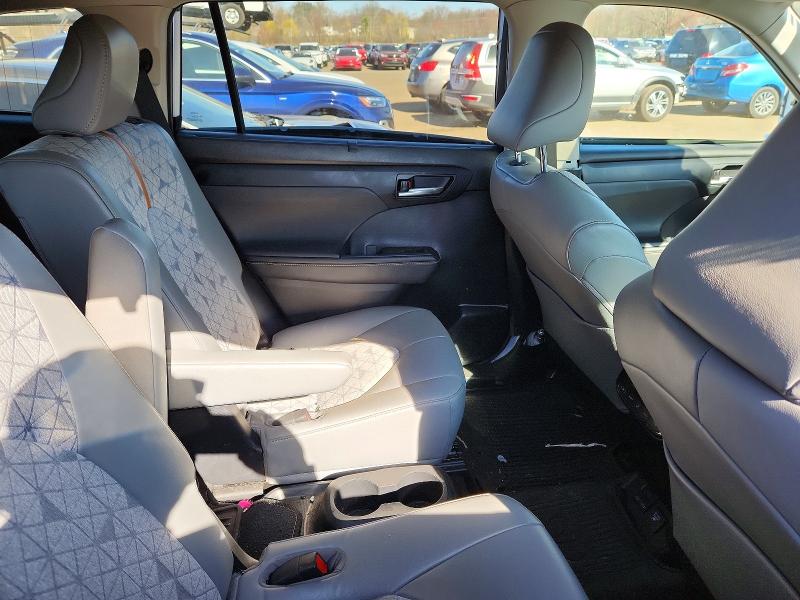2023 Toyota Highlander მანქანა იყიდება აუქციონზე, vin: 5TDABRCH3PS580355, აუქციონის ნომერი: 49317486