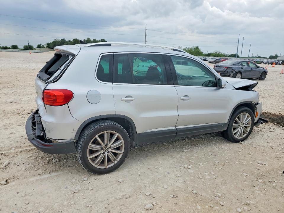 Aukcja sprzedaży 2012 Volkswagen Tiguan, vin: WVGAV7AX2CW557936, numer aukcji: 50050526