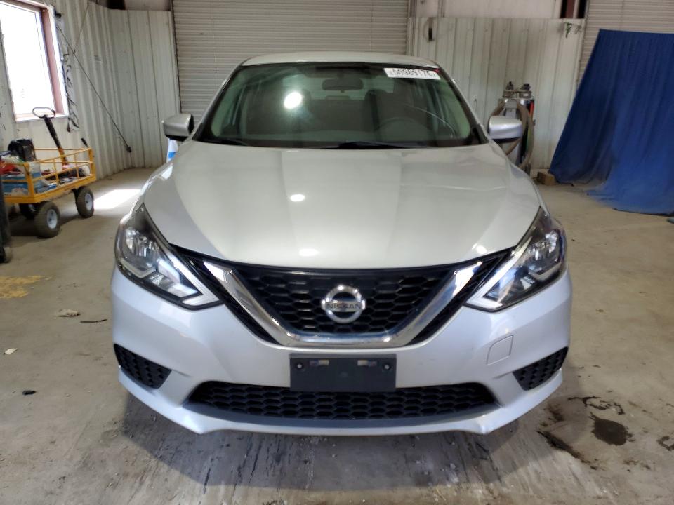 Продажа на аукционе авто 2017 Nissan Sentra, vin: 3N1AB7AP5HY279047, номер лота: 50989176