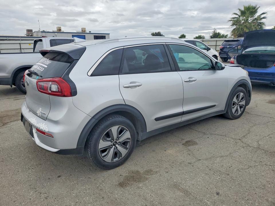 Продажа на аукционе авто 2017 Kia Niro, vin: KNDCB3LC2H5090345, номер лота: 49508726