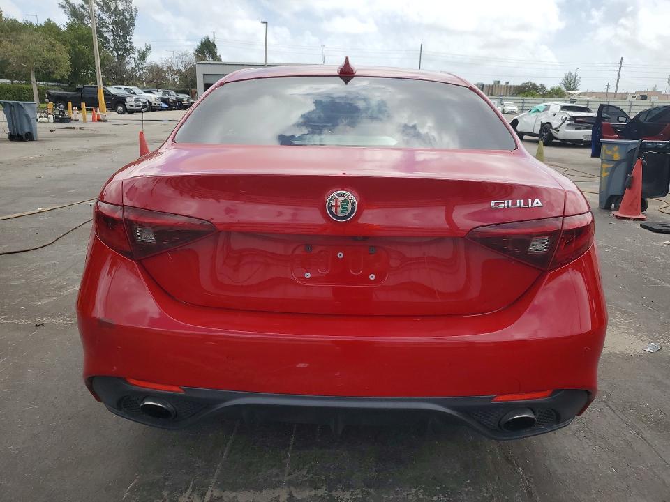 2019 Alfa Romeo Giulia მანქანა იყიდება აუქციონზე, vin: ZARFAMAN4K7599798, აუქციონის ნომერი: 48739696