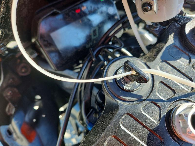 50177276 :رقم المزاد ، JYARM38E7PA005046 vin ، 2023 Yamaha Yzfr7 مزاد بيع