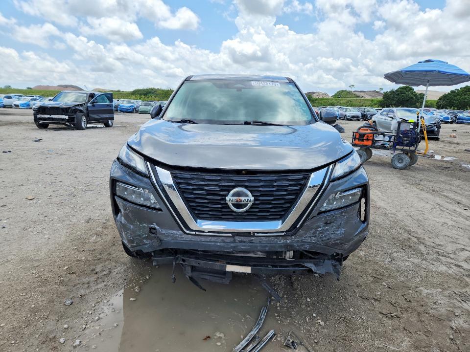 Продаж на аукціоні авто 2021 Nissan Rogue, vin: 5N1AT3BA1MC720622, номер лоту: 50423176