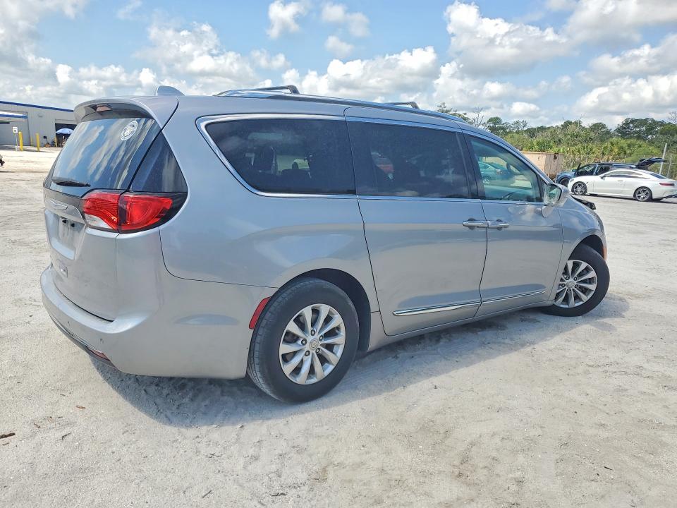 Продажа на аукционе авто 2018 Chrysler Pacifica, vin: 2C4RC1BG9JR290793, номер лота: 51528976