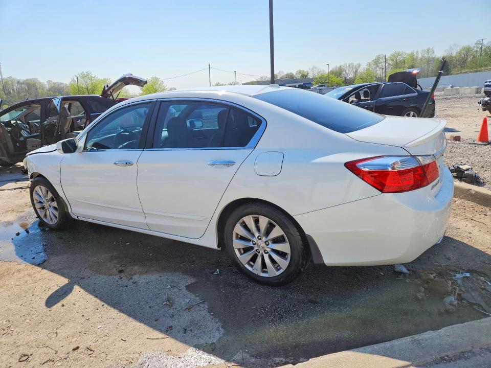 Продажа на аукционе авто 2014 Honda Accord, vin: 1HGCR2F88EA181010, номер лота: 49102766