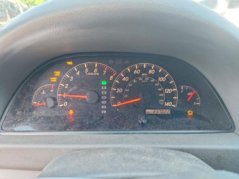 51528506 :رقم المزاد ، 4T1BF30K25U089060 vin ، 2005 Toyota Camry مزاد بيع