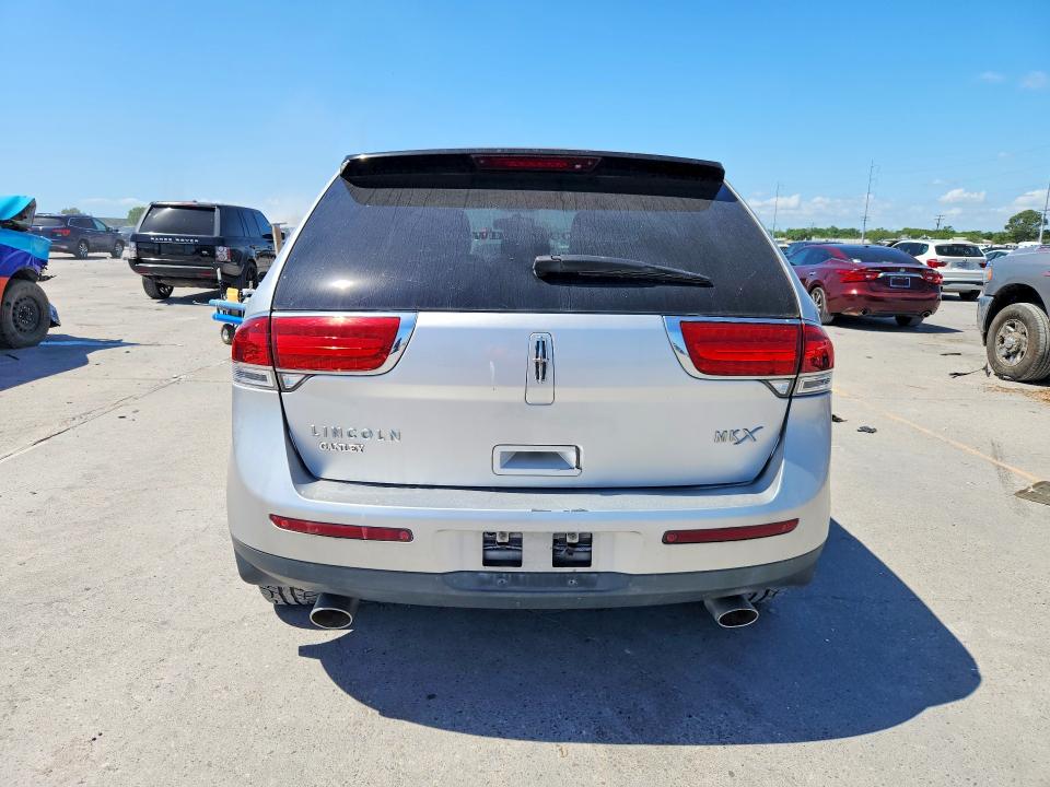 49714826 :رقم المزاد ، 2LMDJ6JK3BBJ03559 vin ، 2011 Lincoln Mkx مزاد بيع