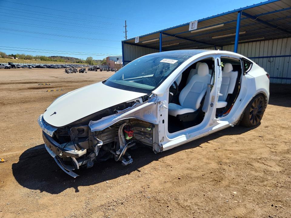 2023 Tesla Model Y მანქანა იყიდება აუქციონზე, vin: 7SAYGDEF6PF936786, აუქციონის ნომერი: 48613226