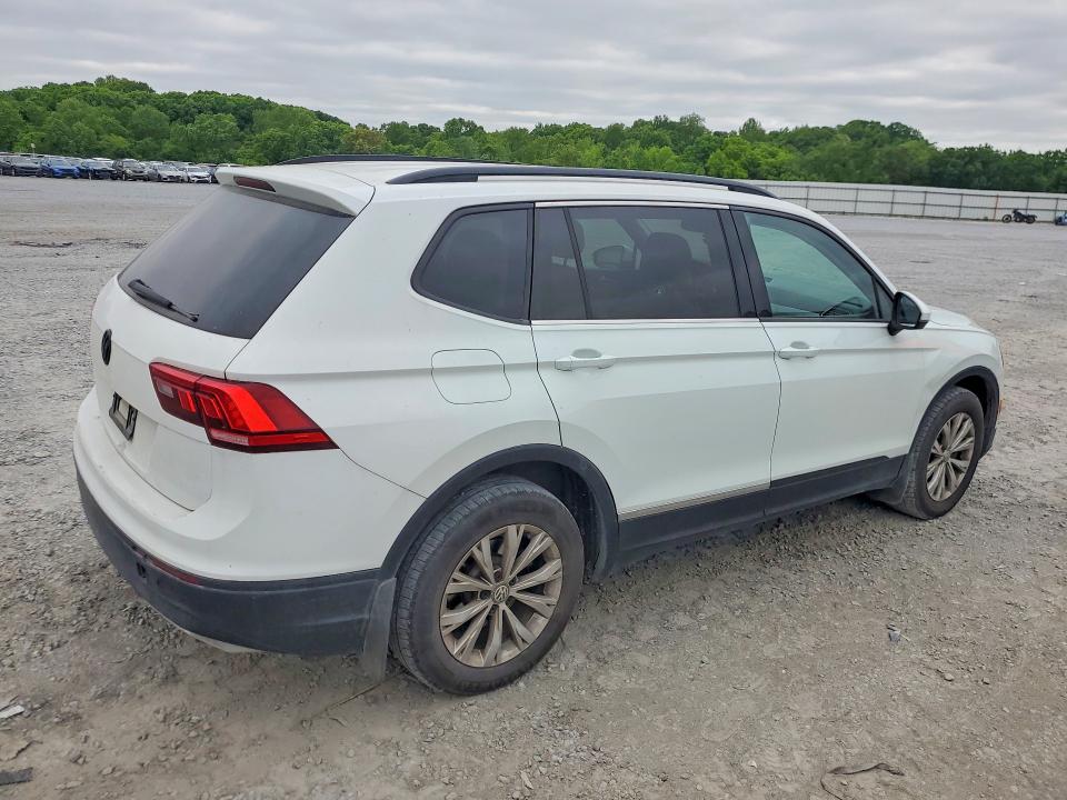 Aukcja sprzedaży 2018 Volkswagen Tiguan, vin: 3VV0B7AX8JM114245, numer aukcji: 51588376