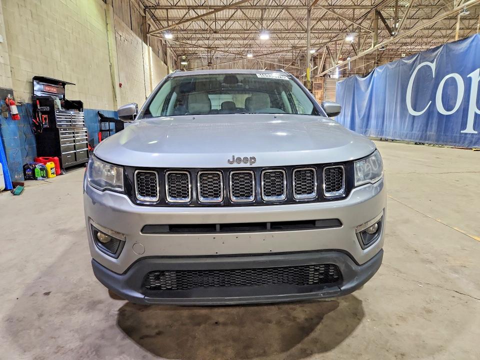 2018 Jeep Compass მანქანა იყიდება აუქციონზე, vin: 3C4NJDBB8JT112655, აუქციონის ნომერი: 48935476
