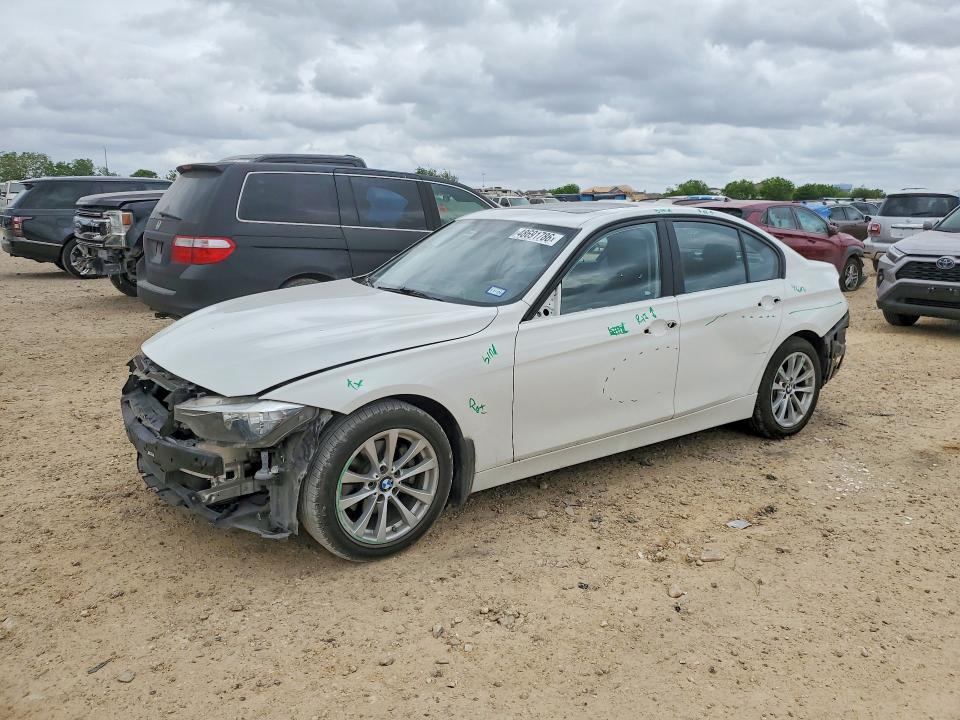 48691786 :رقم المزاد ، WBA8E5G55GNT41293 vin ، 2016 Bmw 320 مزاد بيع