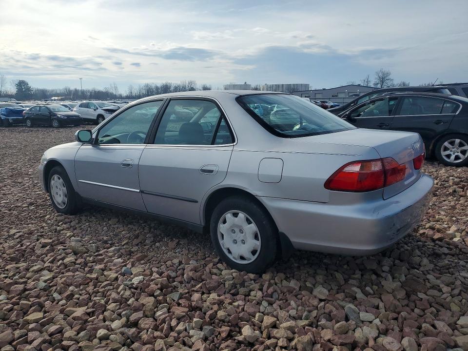 Продаж на аукціоні авто 2000 Honda Accord, vin: 1HGCG6554YA106930, номер лоту: 49443686