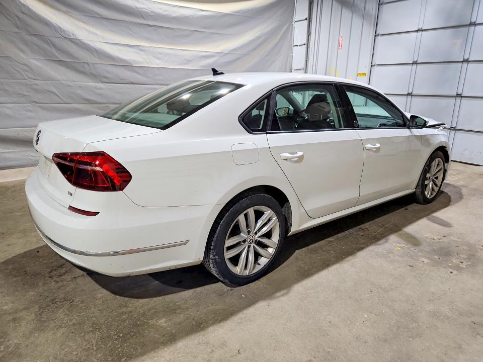2019 Volkswagen Passat მანქანა იყიდება აუქციონზე, vin: 1VWLA7A31KC006013, აუქციონის ნომერი: 49564926