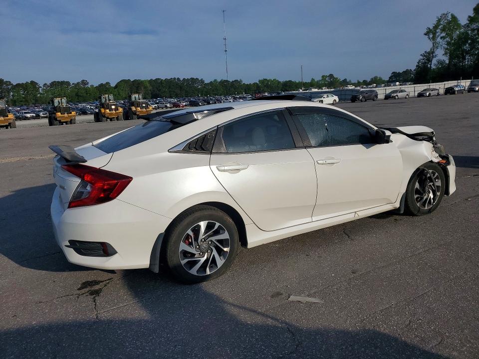 49480746 :رقم المزاد ، 19XFC2F73GE056842 vin ، 2016 Honda Civic مزاد بيع