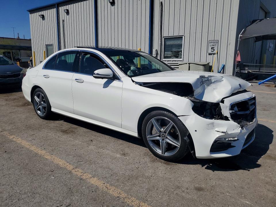 Продаж на аукціоні авто 2019 Mercedes-benz E, vin: WDDZF4JB6KA563909, номер лоту: 51800486